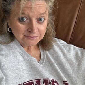 Meet your Posher, Rebecca